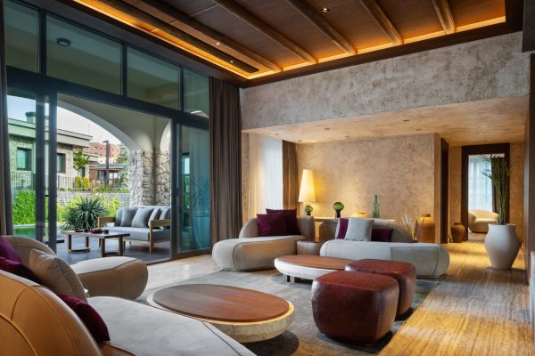 NAVAK_VPRE_Presidential_Suite_4